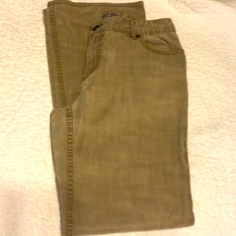 J Jill Women’s size 8 athletic cut colored jeans